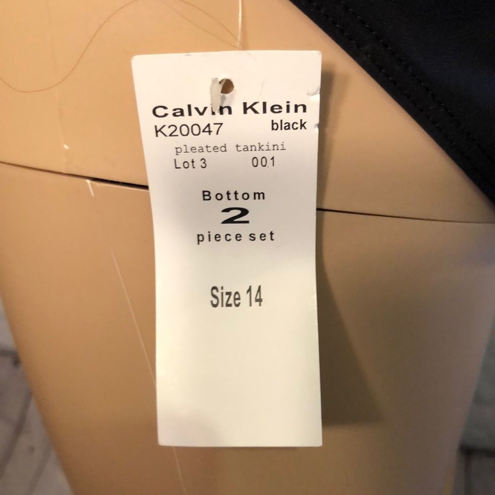 Calvin Klein NWT Low Rise Black Bikini Bottoms Size 14 - Picture 6 of 10